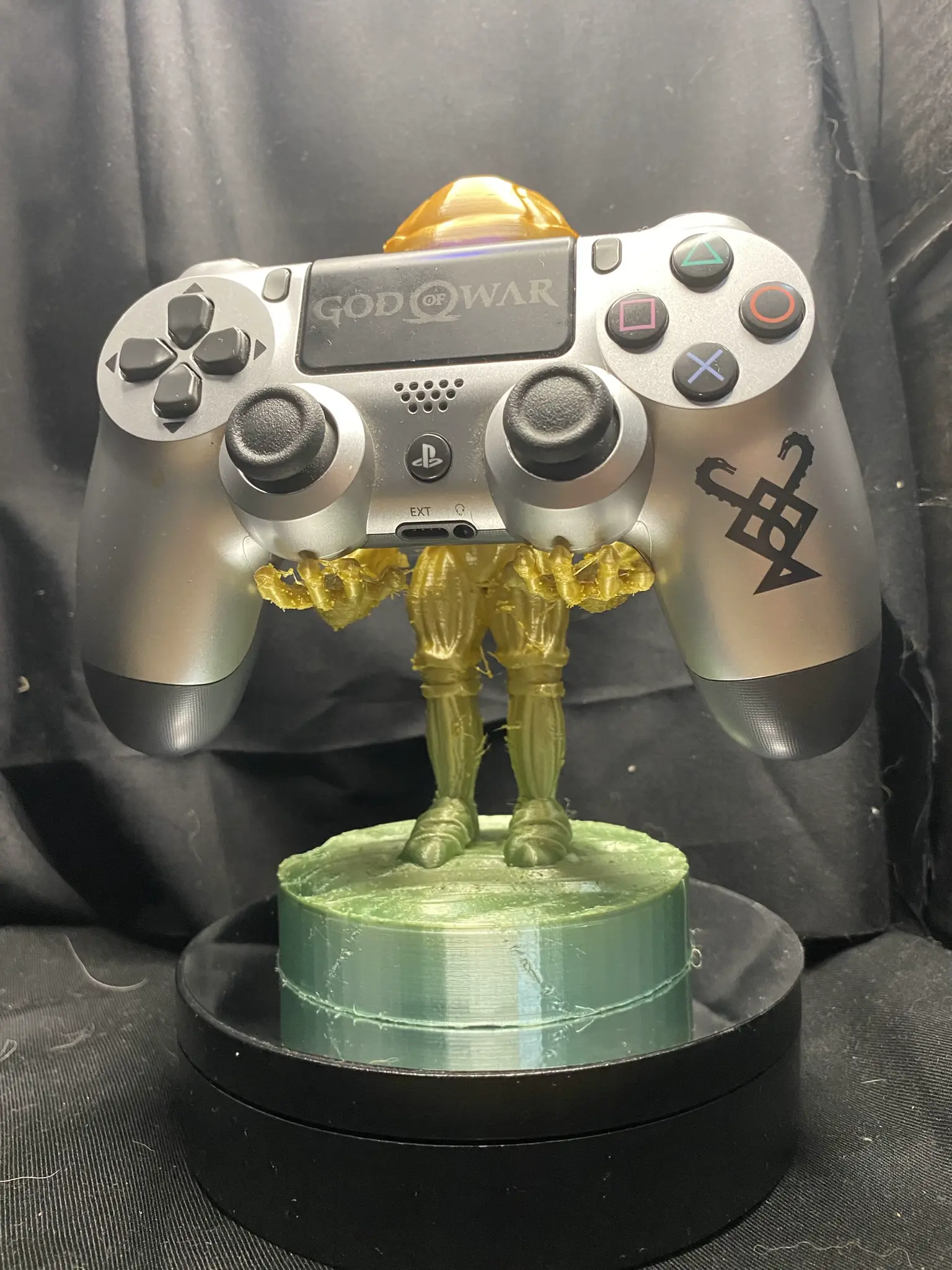 Crysis Nanosuit Chibi Joystick Holder