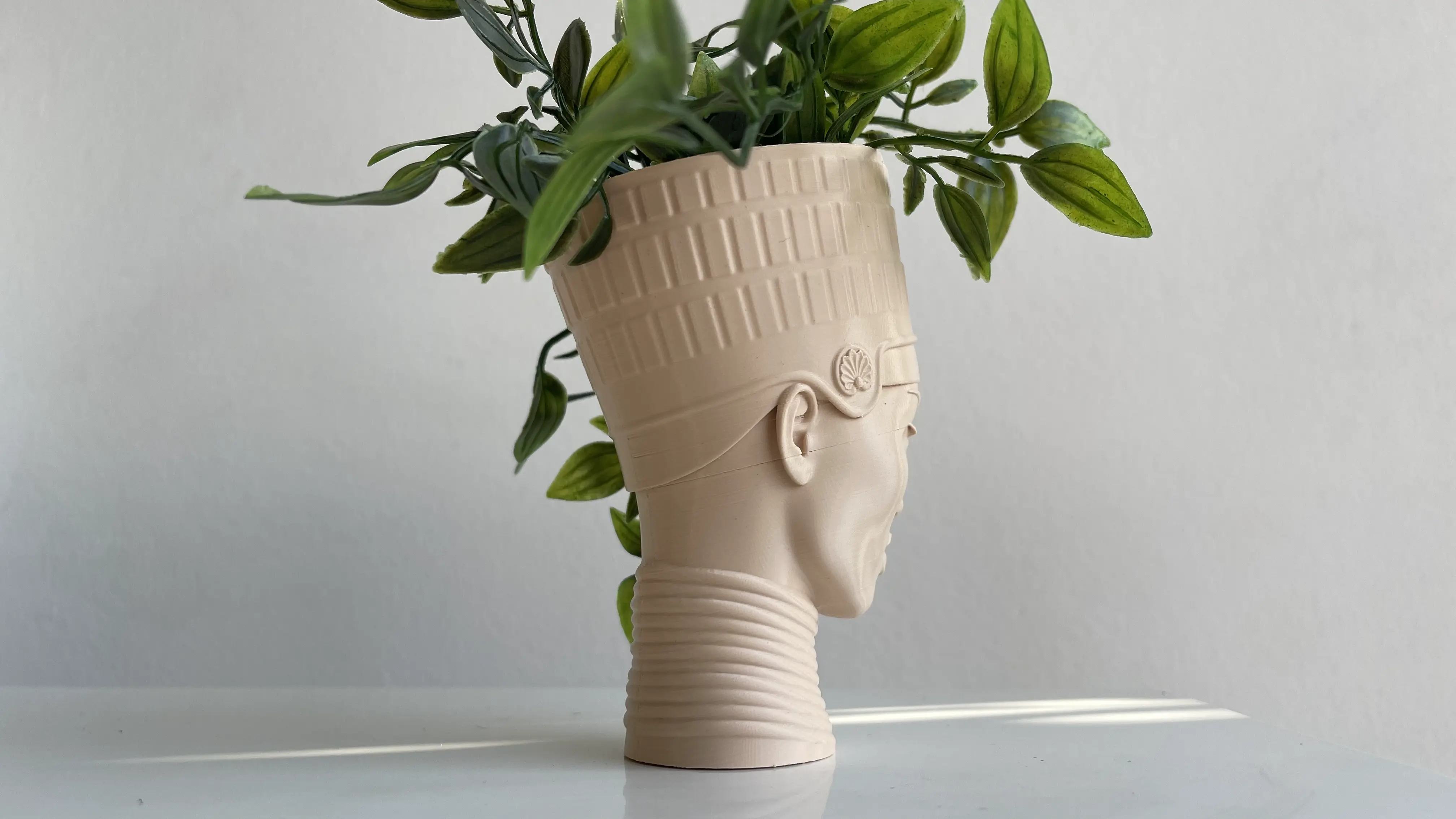 EGYPTIAN FLOWER POT,VASE-NO SUPPORTS-NO RAFTS