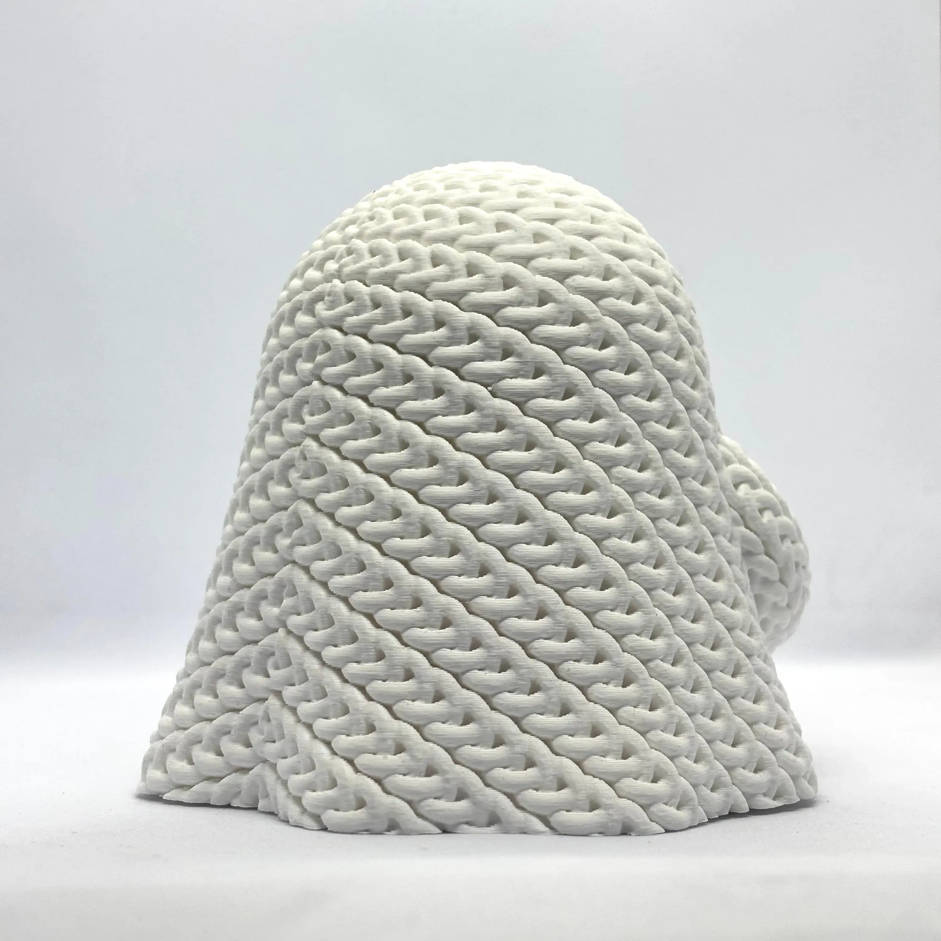 Knitted Valentine Ghost