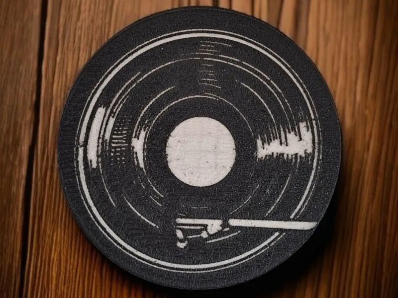 Old Record Coaster "Vintage Vinyl" – Retro Style Accessoire