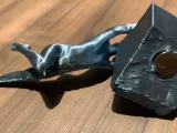 Ice Cube Climber Fridge Magnet-2