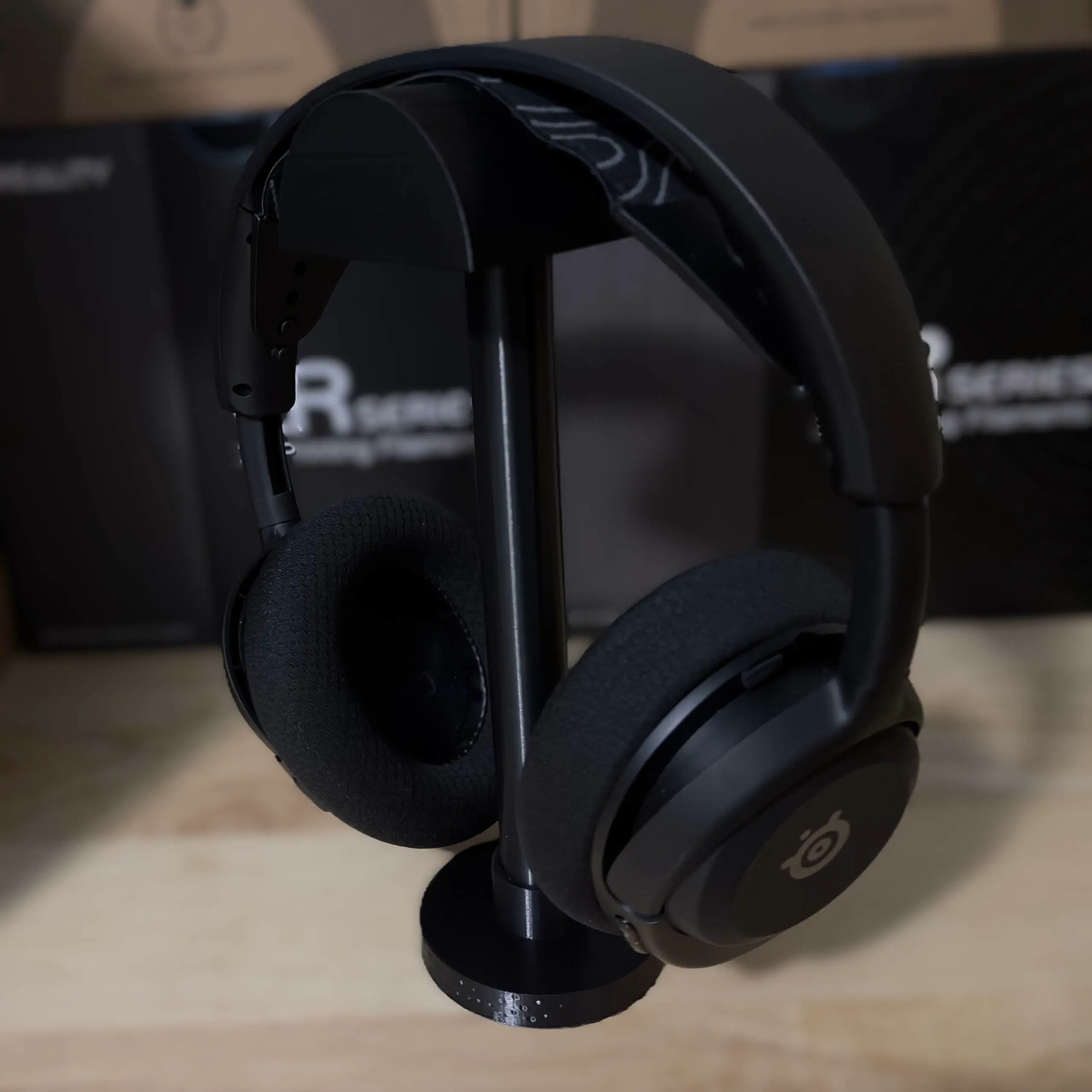 Simple Headset Stand