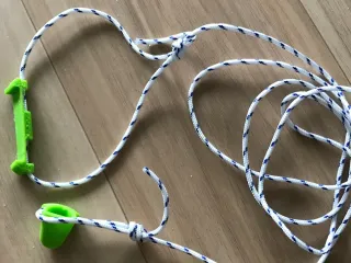 Bow Stringer