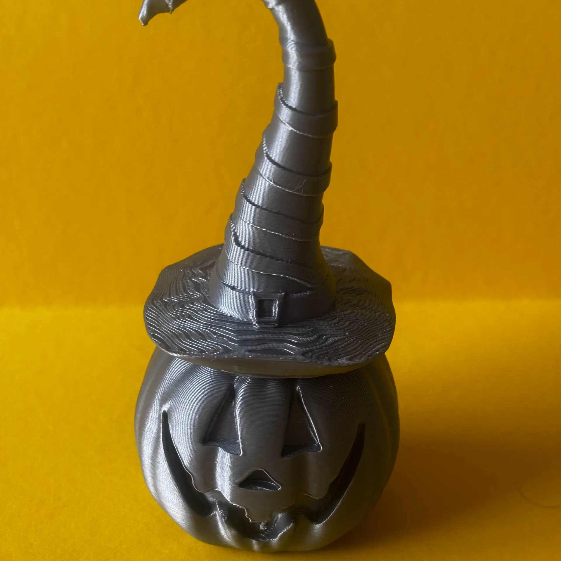 Halloween pumpkin decoration