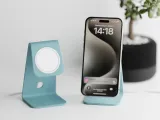 Minimalistic Phone Stand with MagSafe (USB-C)-1