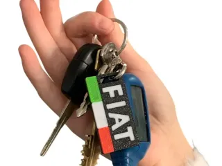 Брелок на ключи FIAT цветной Италия