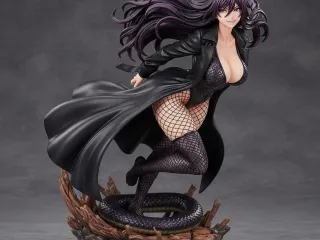 Hebi Hime Dark Glamour Pose Collectible Figurine