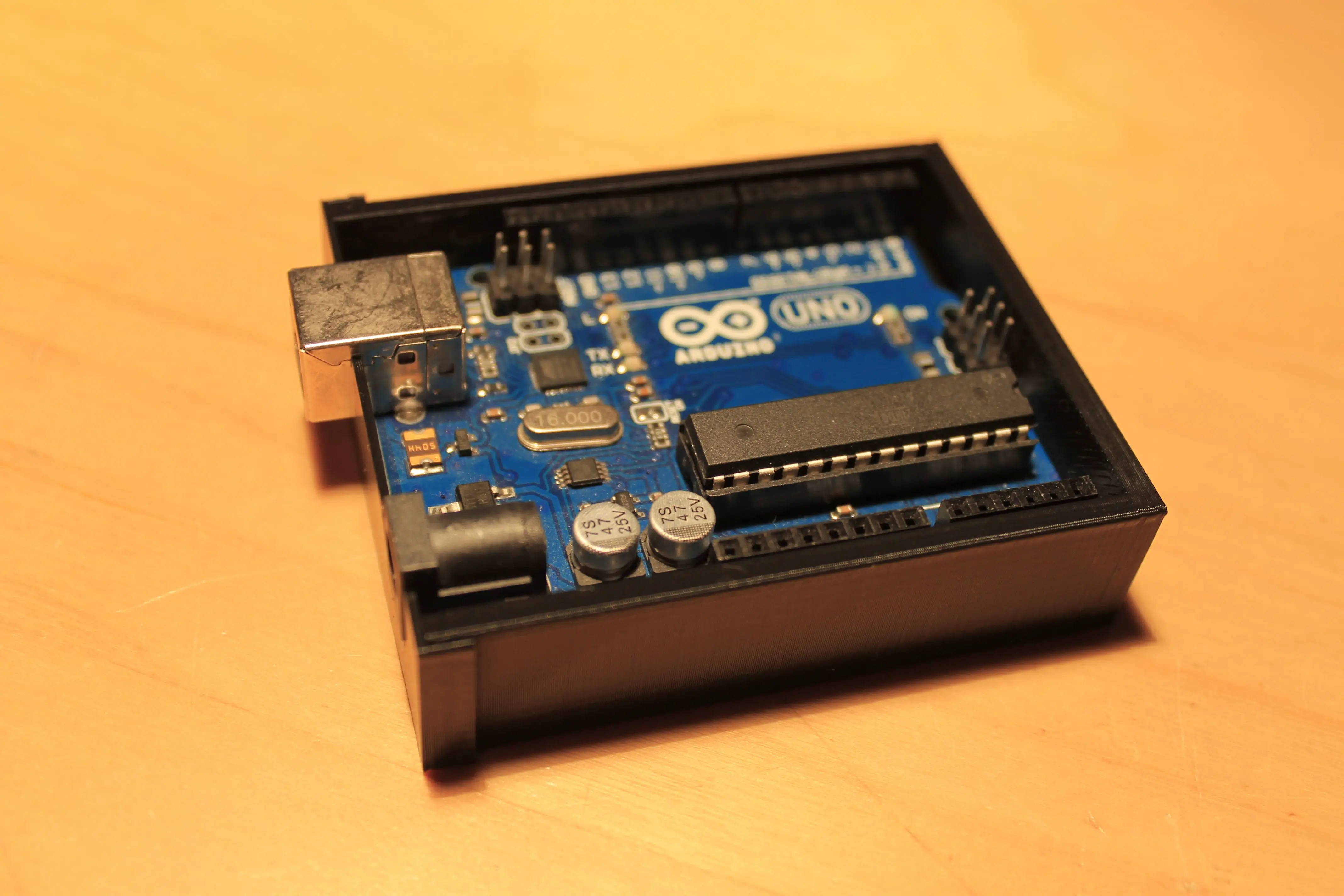 ARDUINO UNO MOUNTING BRACKET
