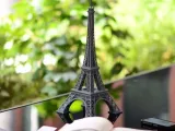 EIFFEL TOWER MODEL-0