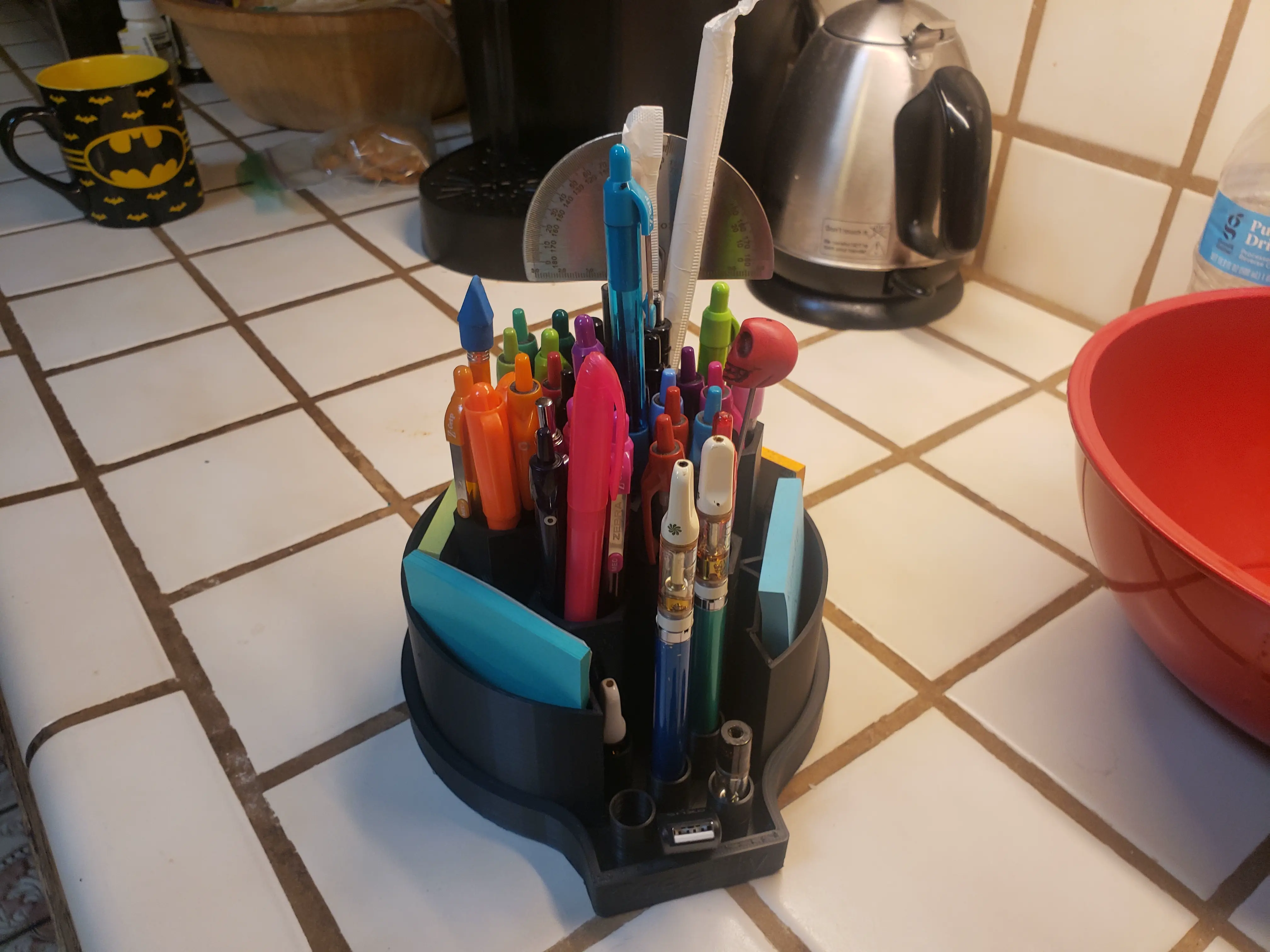 revised pen organizer with vape pen storage