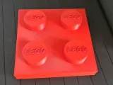 ÉNORME boîte LEGO (250cmx250cm)-2