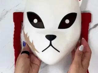 mascara de sabito
