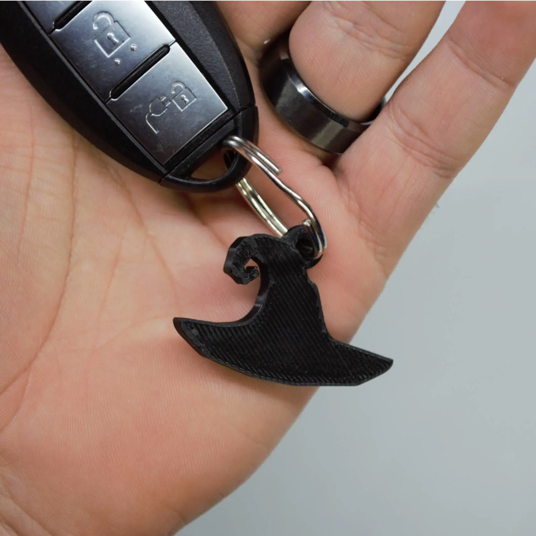 Halloween witch hat keychain