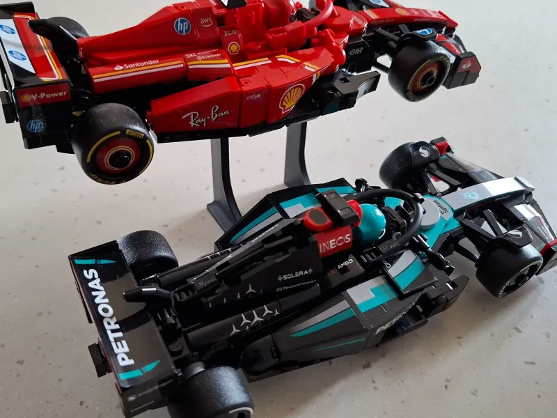 Lego F1 Speed Champions, 2-car stand