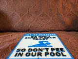 nopeeinpool2-1