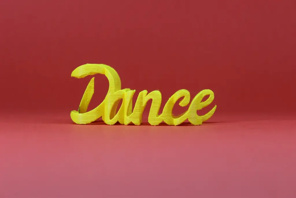 Text Flip: Just Dance