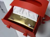 Hands-on-Hips Storage Drawer with Tissue Box (Facial Tissue Holder)-3