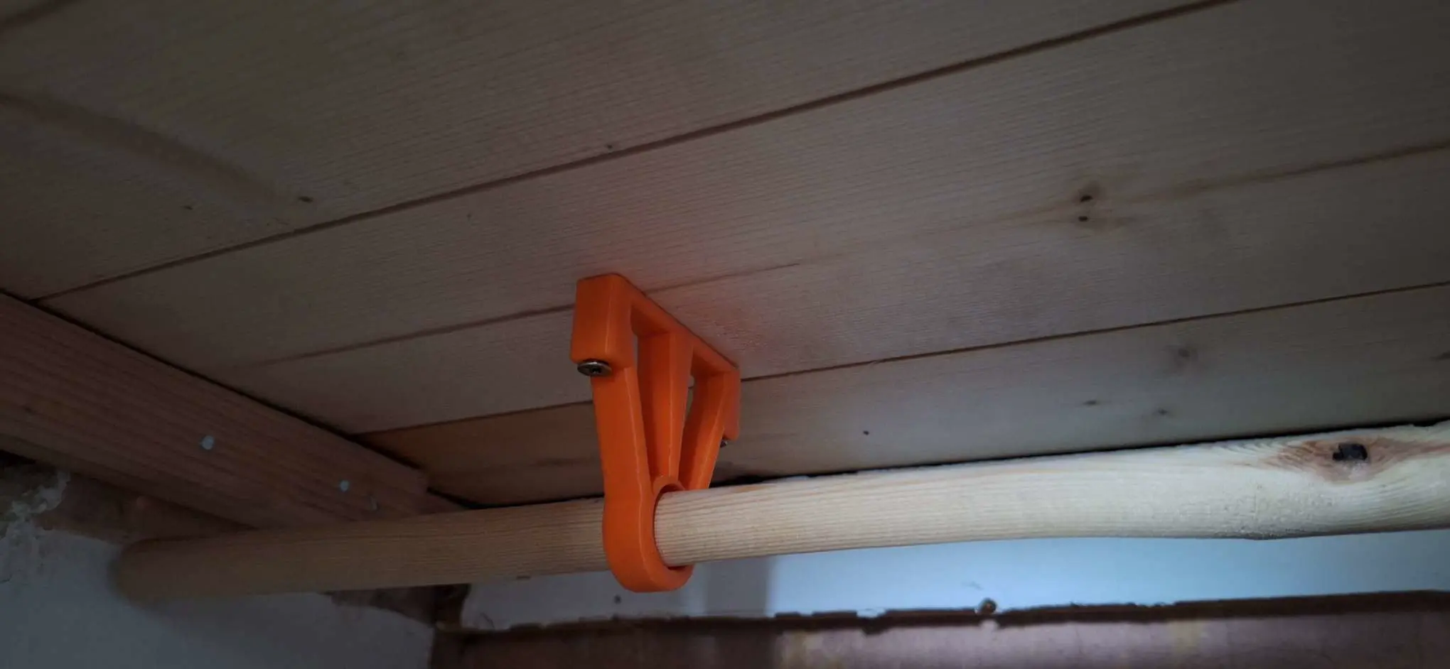 Round hanging rail 20mm rod tube
