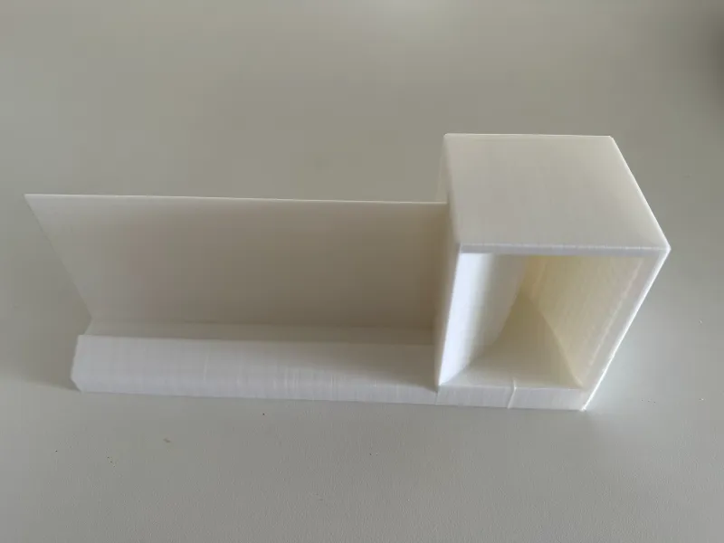Single Speaker Horizontal Phone Amplifier