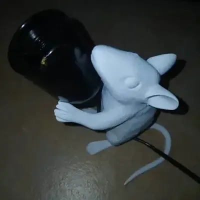 Mouse shaped lamp