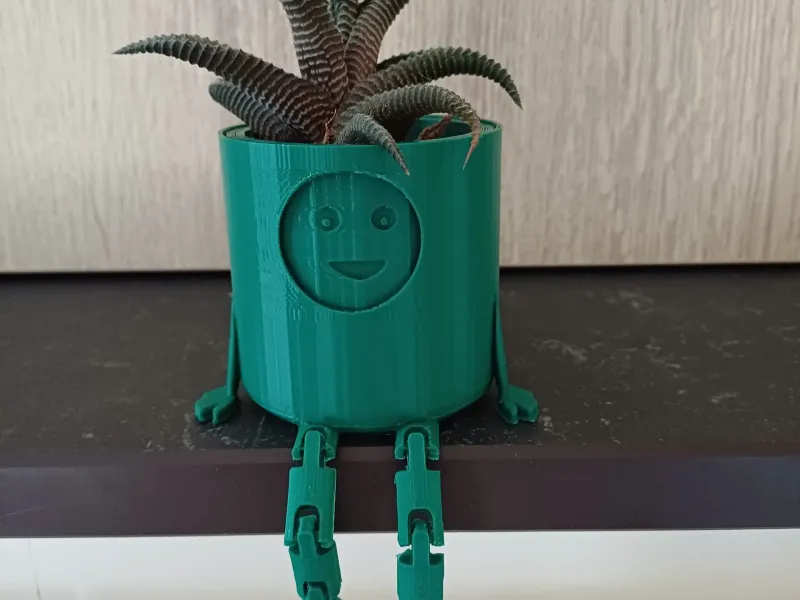 planter with multiple faces