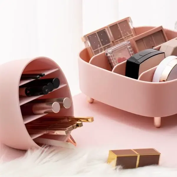 MAKEUP ORGANIZER