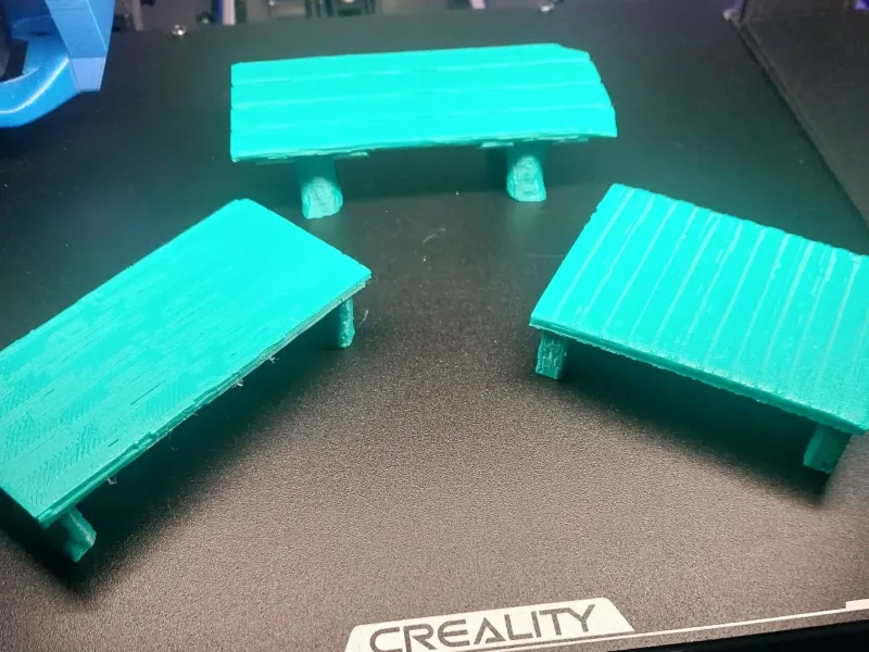3 mini mesas estilo tronco para conjuntos de jogo