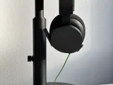 Headphone Stand-1