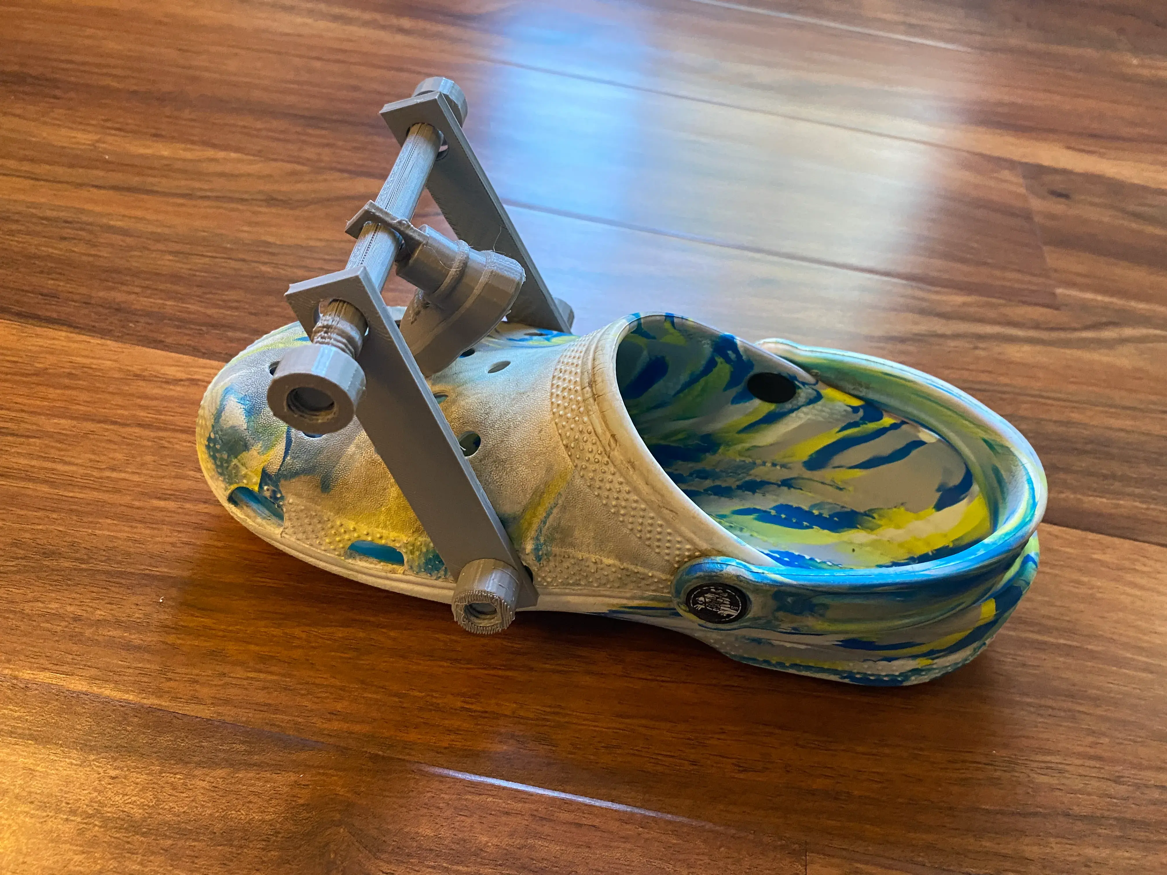 Croc Giblet Wheel Holder - Shoe, Hand, Head and Ghost