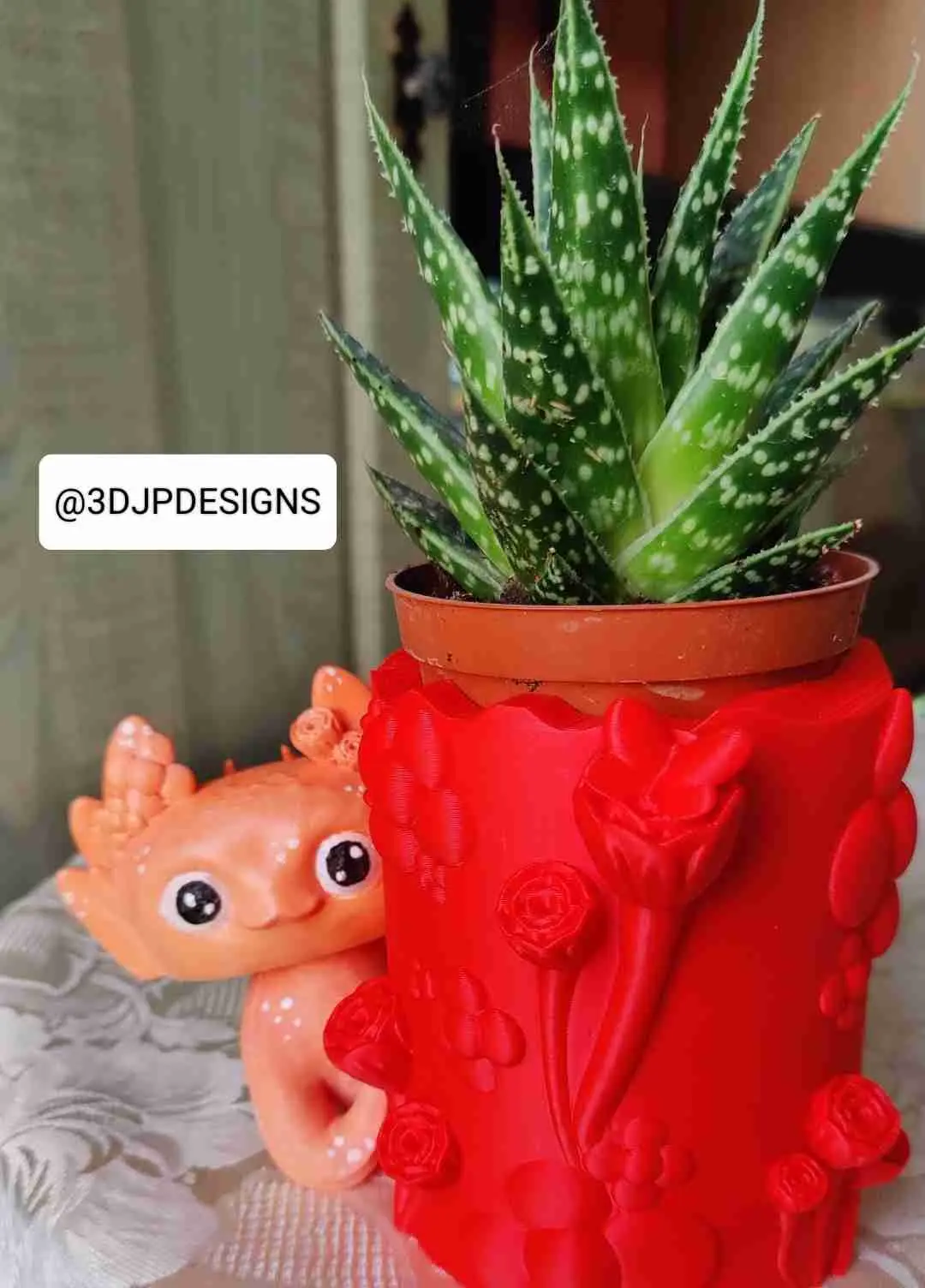 Axolotl Flower Pot