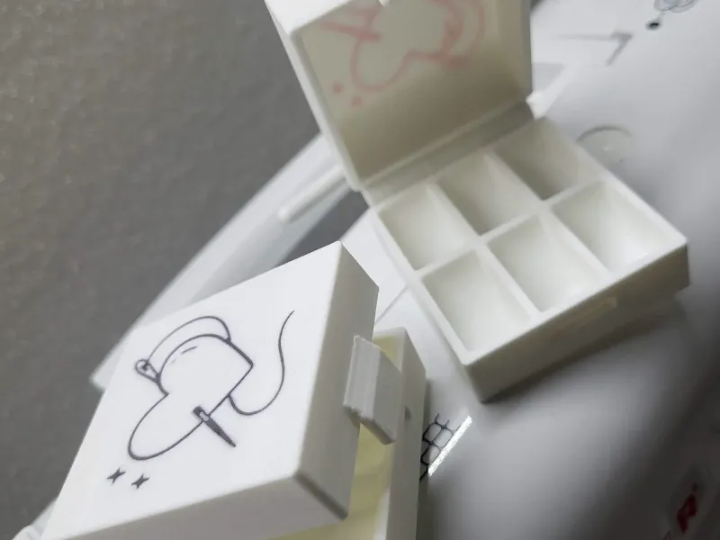 Print-in-place box for 6 sewing machine bobbins