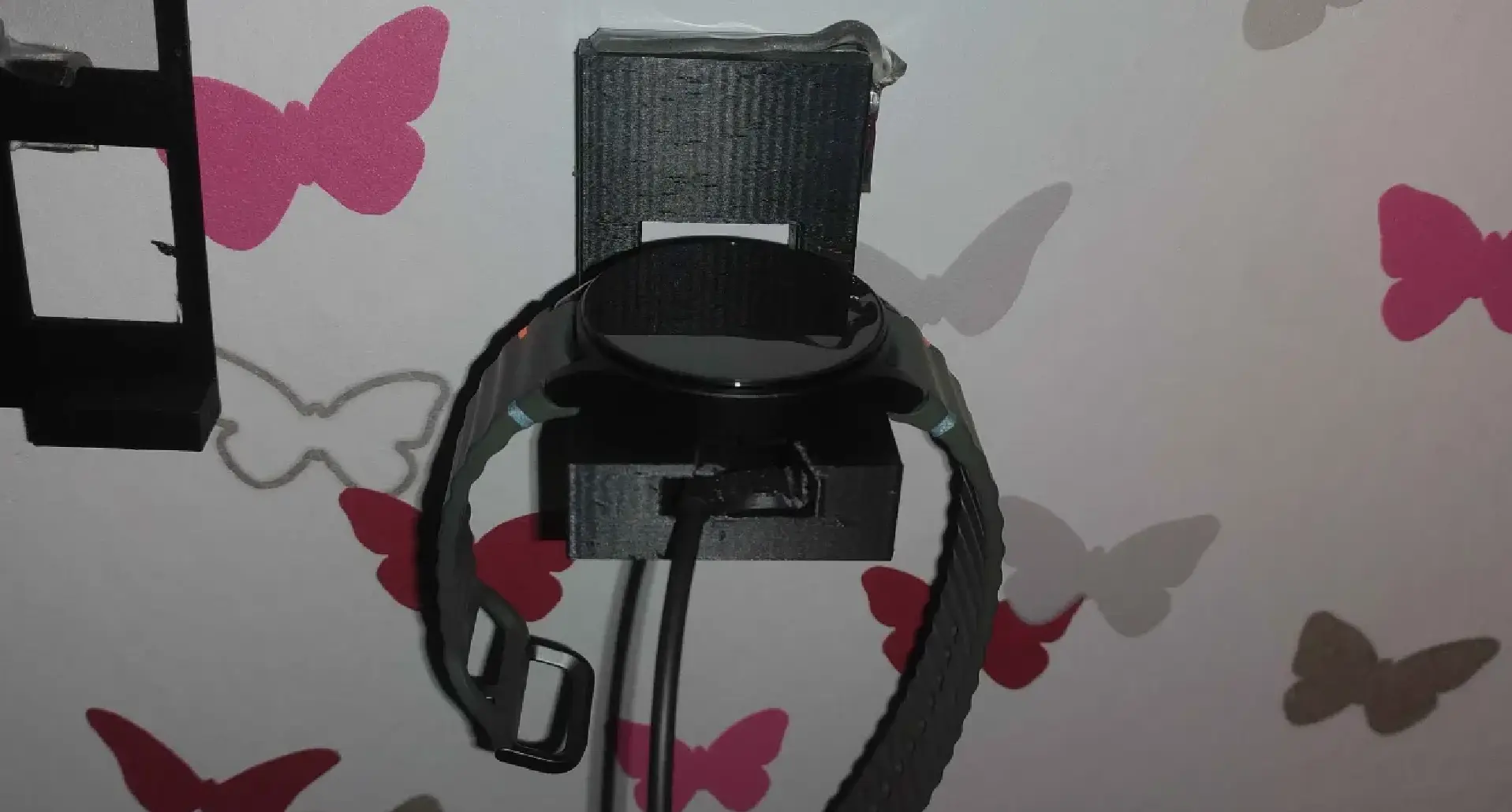 Samsung Galaxy Watch ChargerIHolder for wall