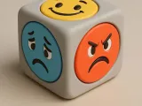Emotional Faces Cube dice-1