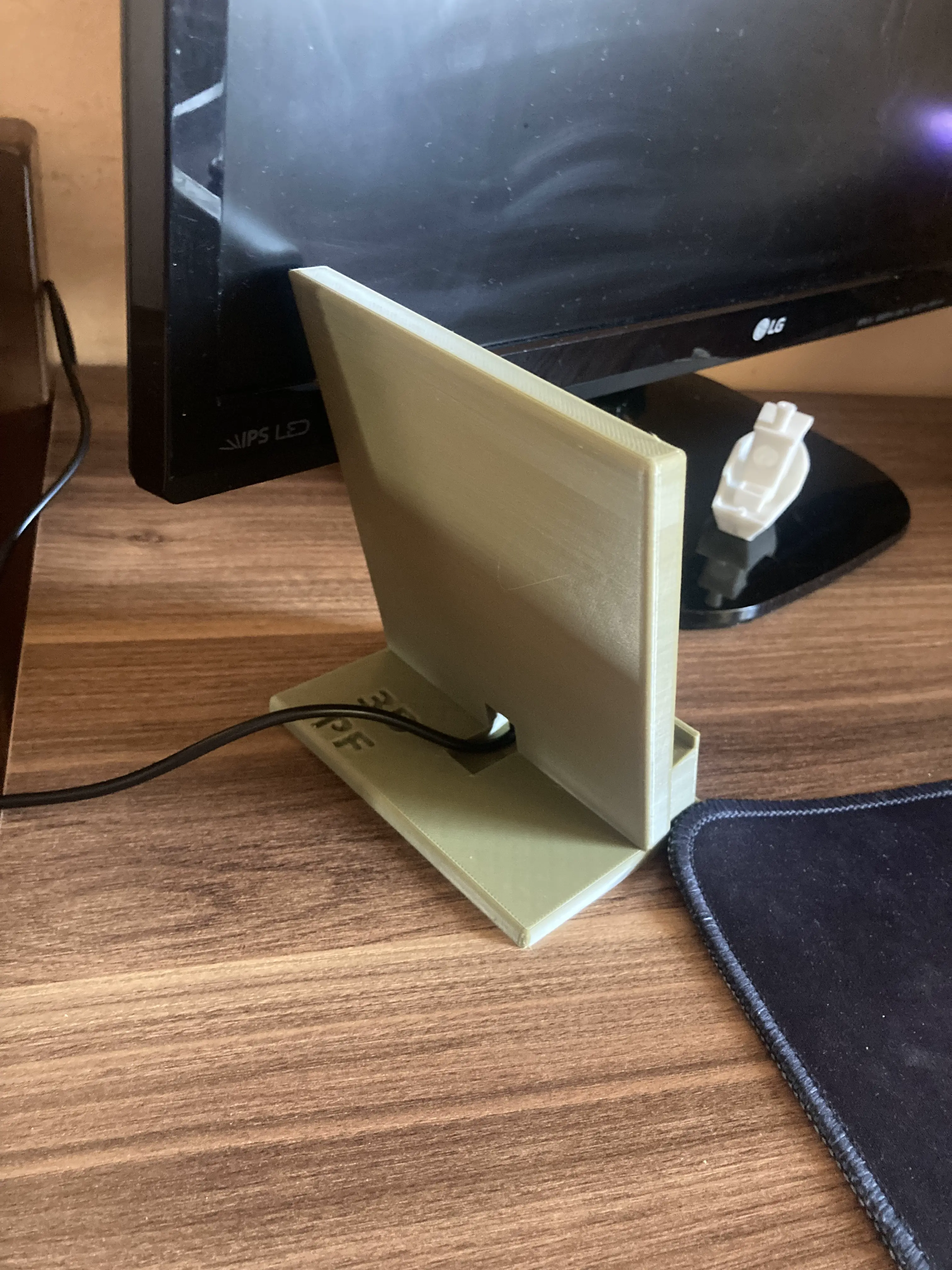 Kablosuz Şarjlı Telefon Tutucu.