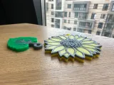 Sunflower with leaf keychain-5