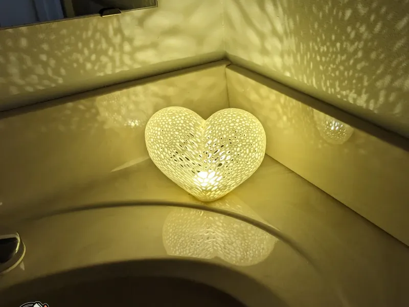 Voronoi Heart LED Tea Light