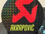 Coaster Akrapovic-0