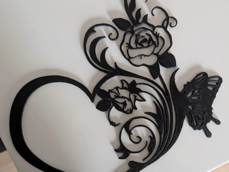 Wandornament Herz-Rose