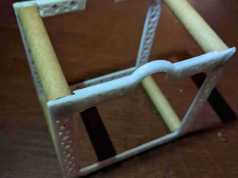 Un altro progetto casuale per contenere pezzi più piccoli di filamento