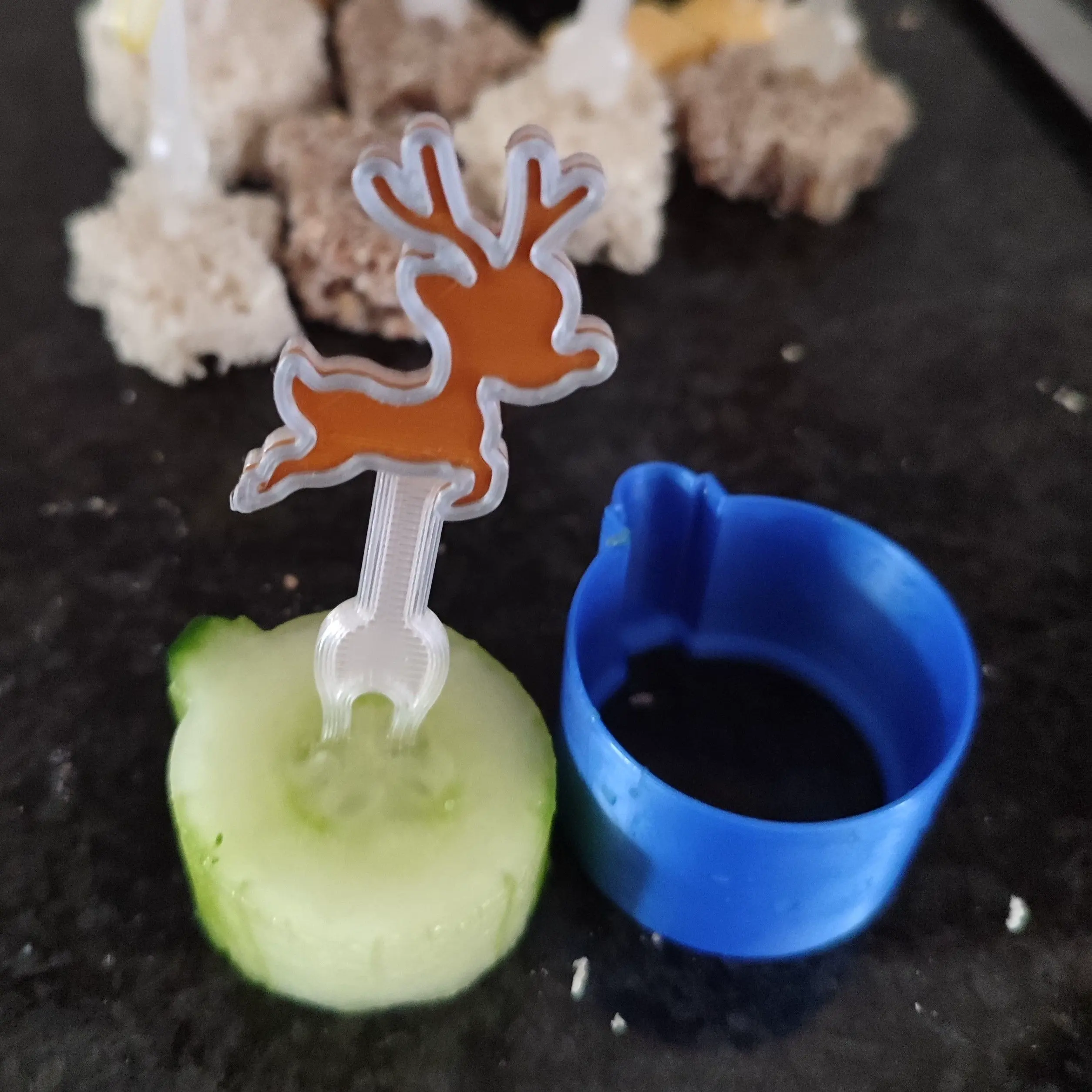 CHRISTMAS TREATS - FRUITS - BREAD CUTTERS