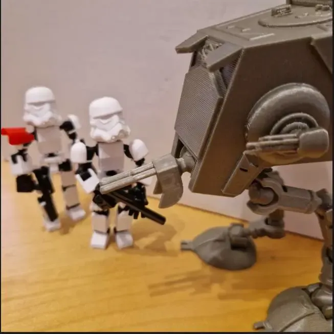 Lucky 13 AT-ST