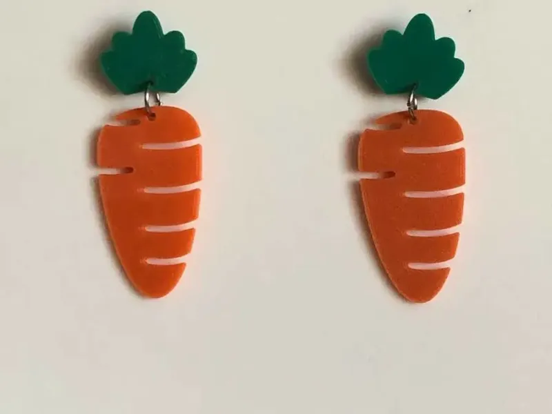 Earring Carrot zanahoria easter egg