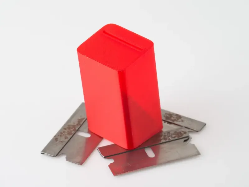Caja para desechar cuchillas de afeitar