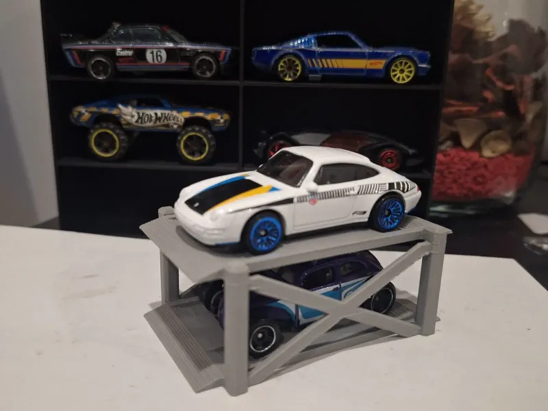 HotWheels stackable ramp 1/64