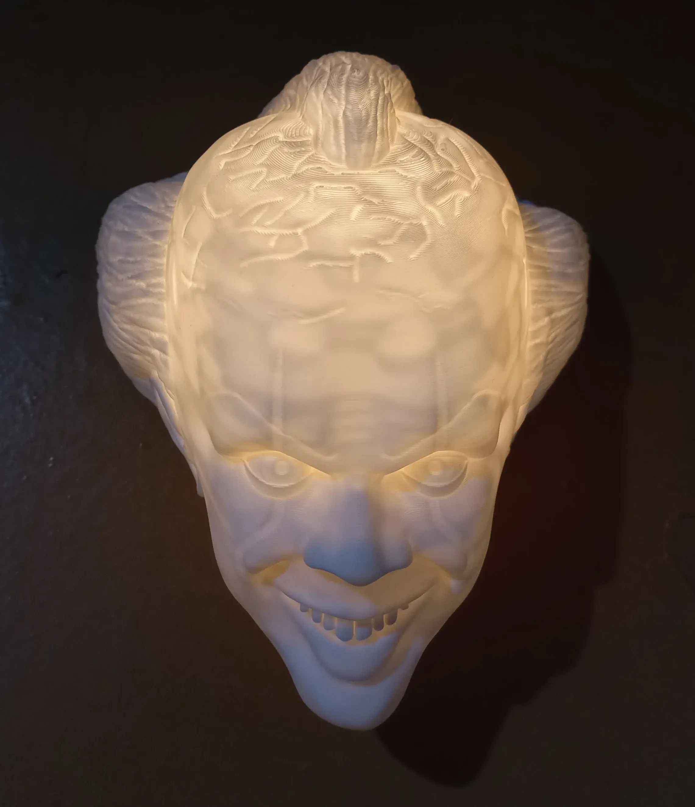 Pennywise lamp