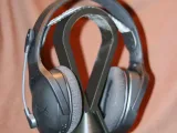 "Ally's Headphonestand"-3