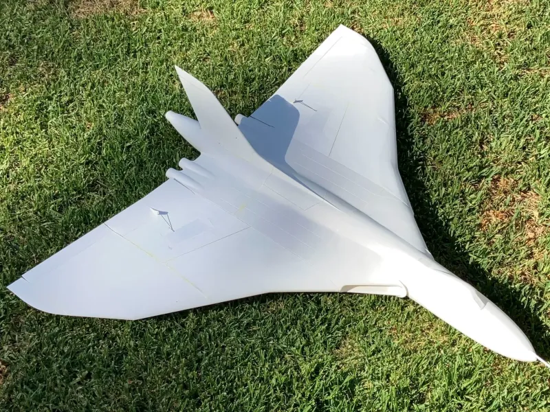 Avro Vulcan B2 RC Model - LW-PLA Test Piece