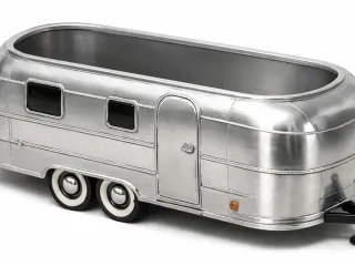 American caravan flower pot