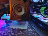 Bookshelf speaker stand-2