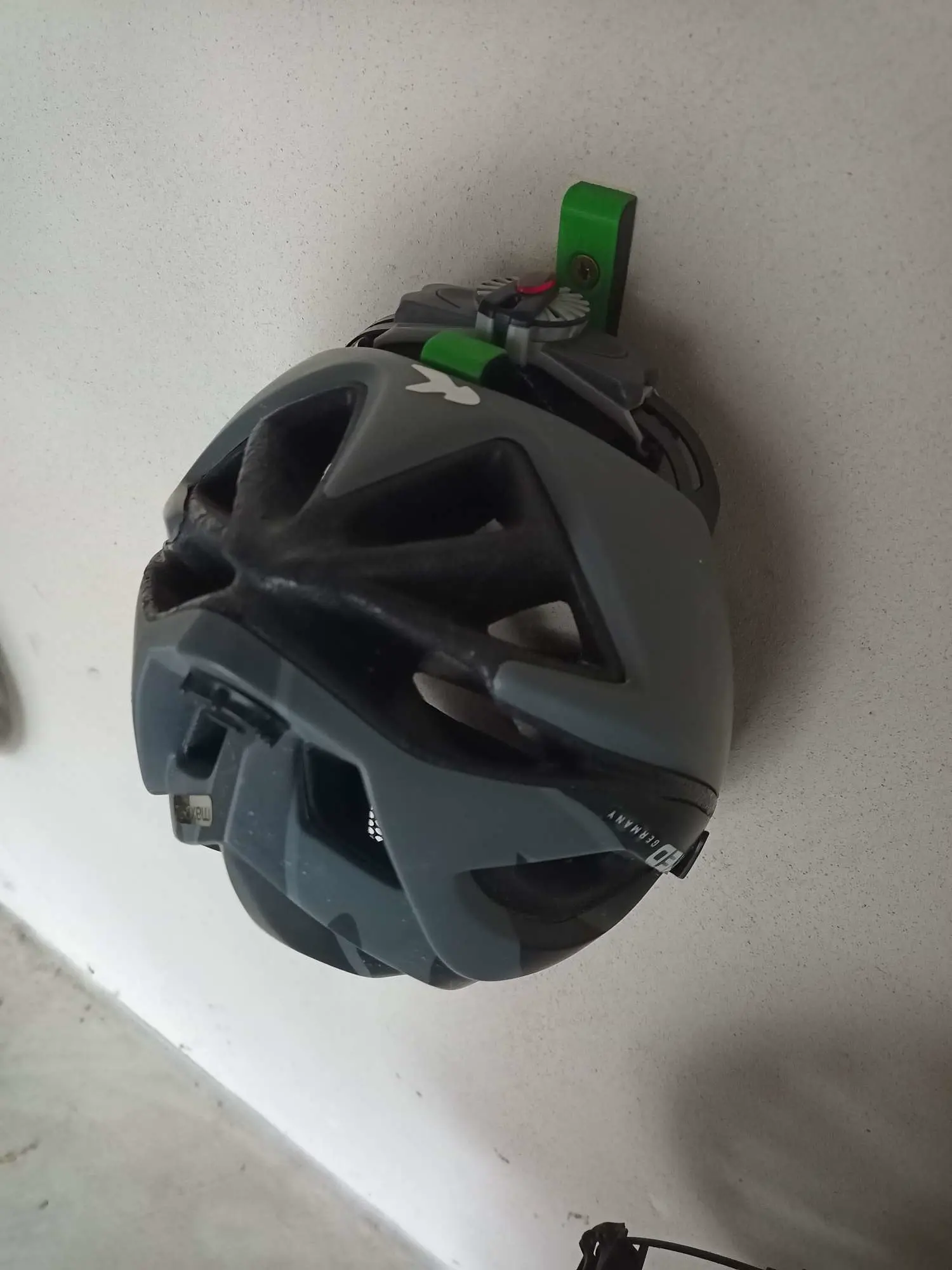 bike helmet holder